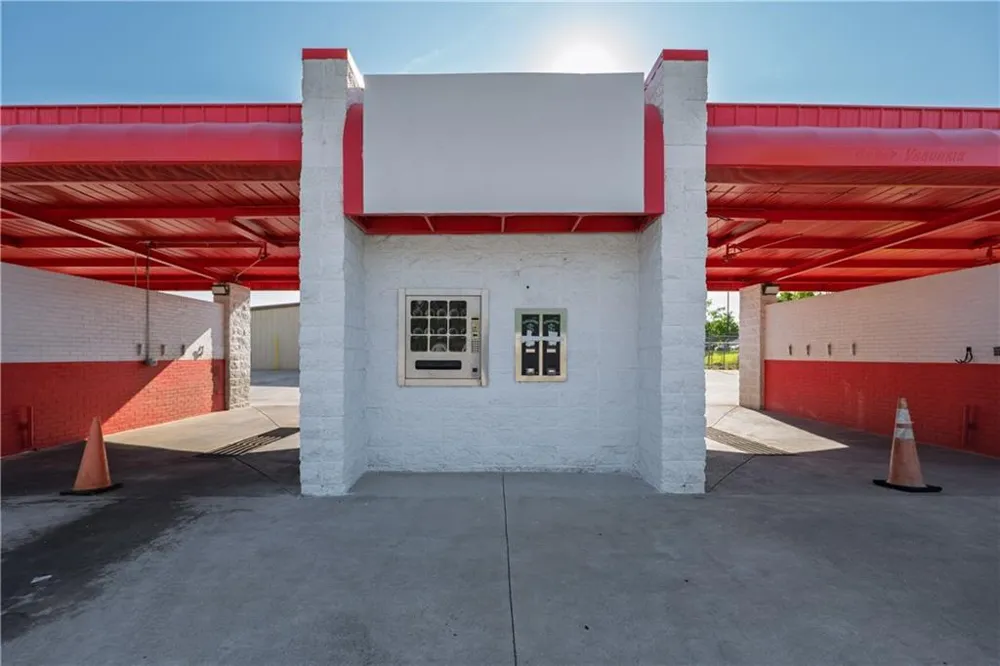 1290 Curtis Parkway SE Calhoun, GA 30701