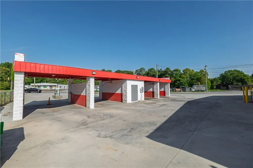 1290 Curtis Parkway SE Calhoun, GA 30701