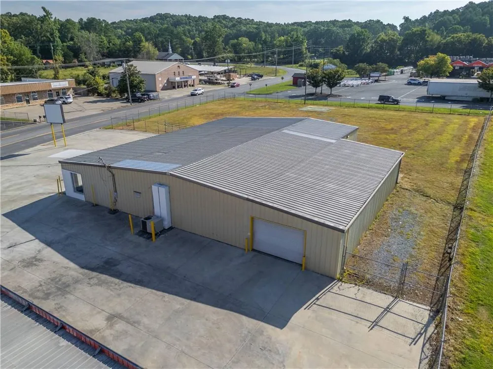 1290 Curtis Parkway SE Calhoun, GA 30701