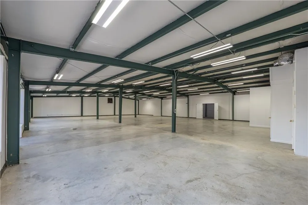 1290 Curtis Parkway SE Calhoun, GA 30701