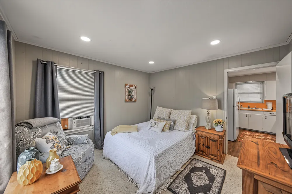 7656 Shoreline Drive Lone Oak, TX 75453