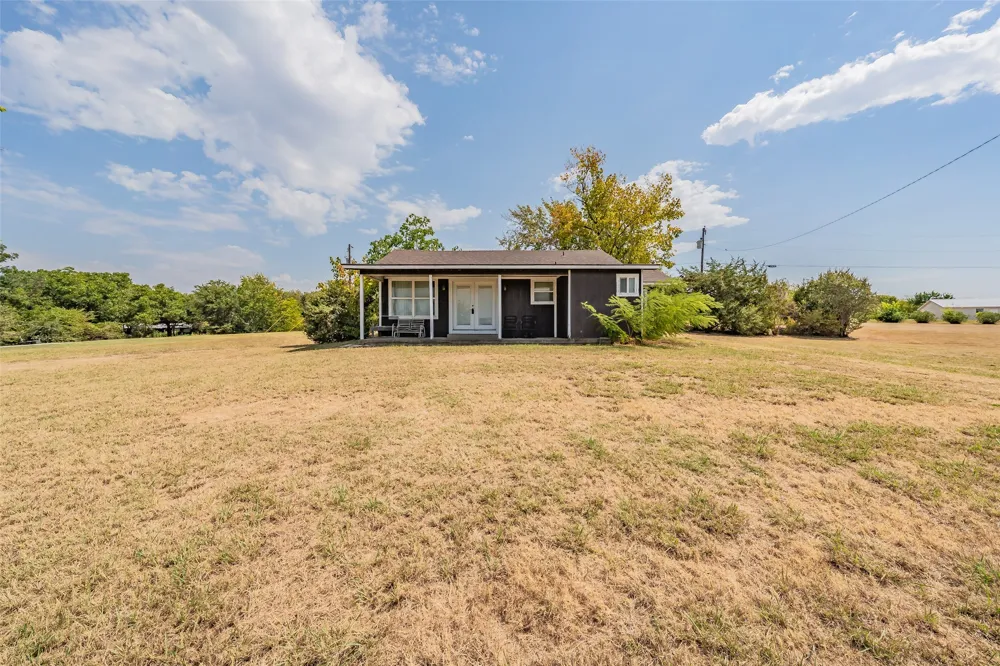 7656 Shoreline Drive Lone Oak, TX 75453