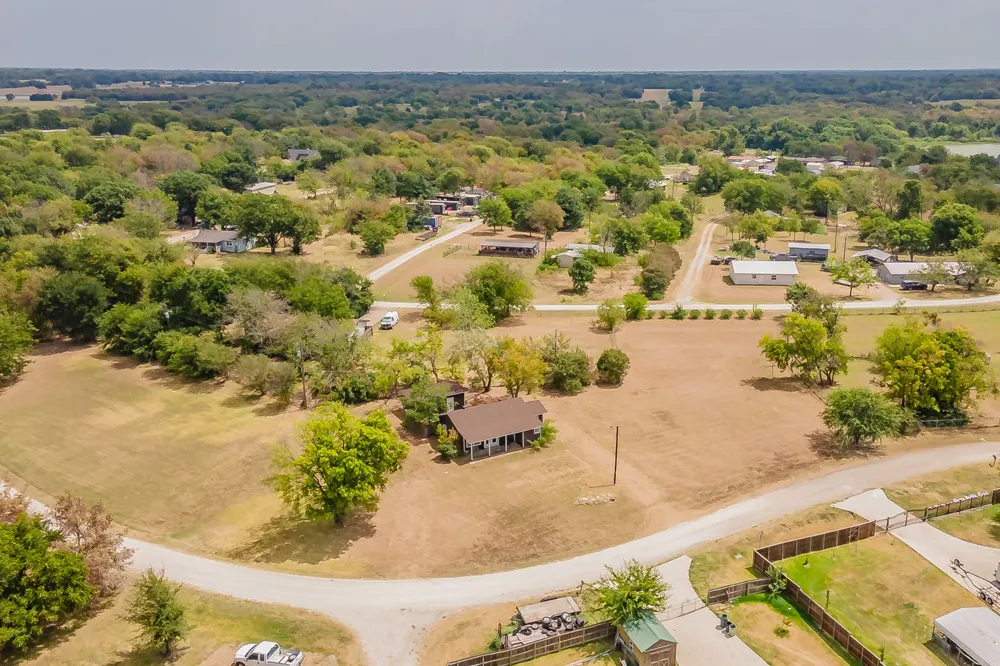 7656 Shoreline Drive Lone Oak, TX 75453