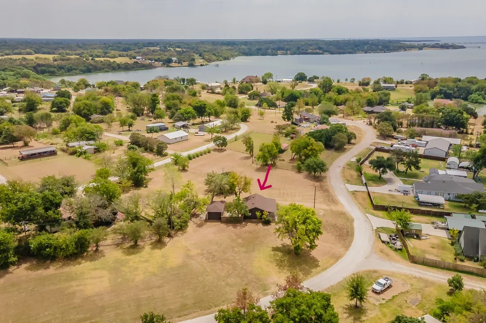 7656 Shoreline Drive Lone Oak, TX 75453