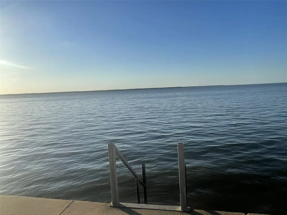 157 Harbor Drive Gun Barrel City, TX 75156