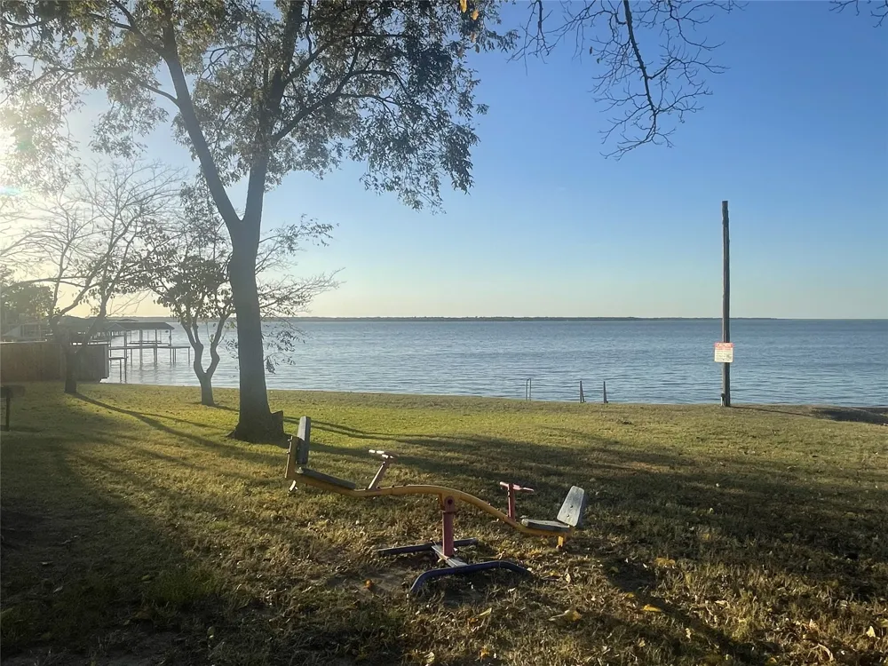 157 Harbor Drive Gun Barrel City, TX 75156