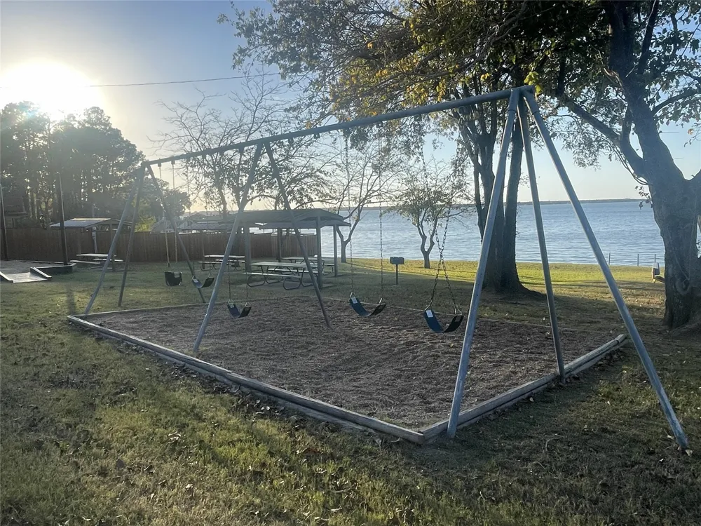 157 Harbor Drive Gun Barrel City, TX 75156