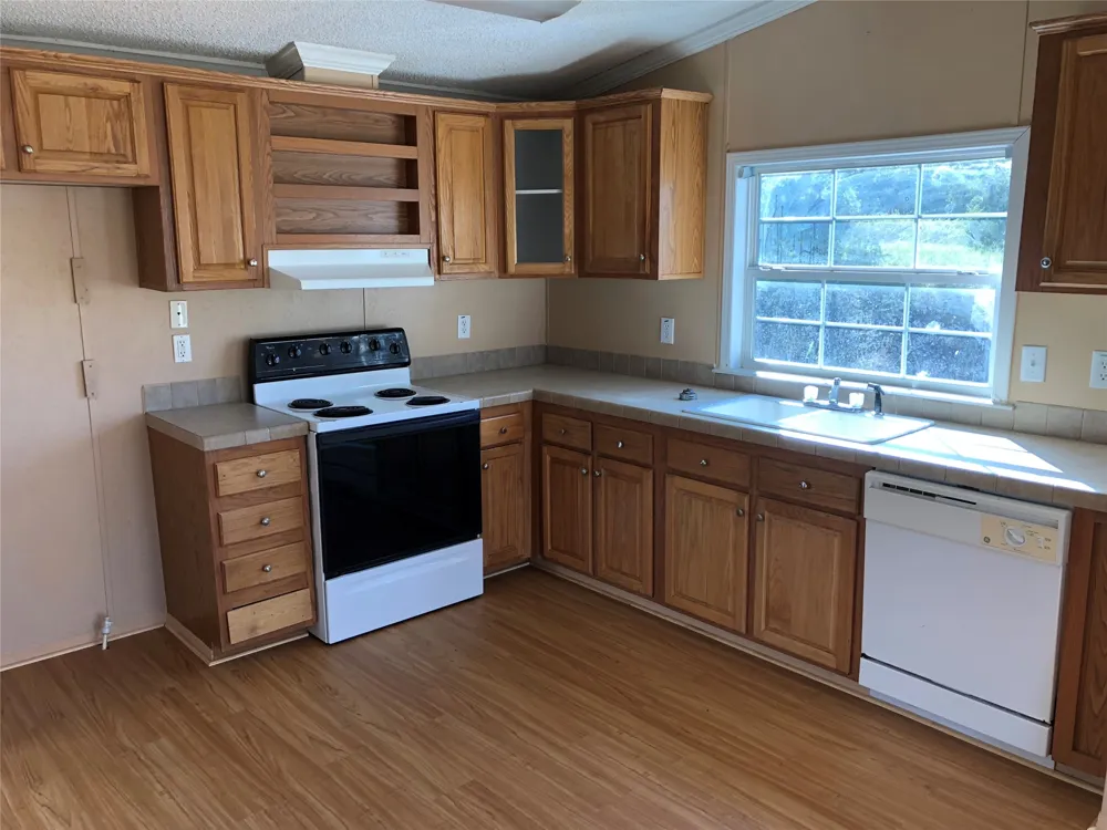 118 Windy Creek Court Springtown, TX 76082