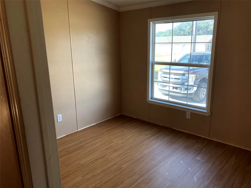 118 Windy Creek Court Springtown, TX 76082