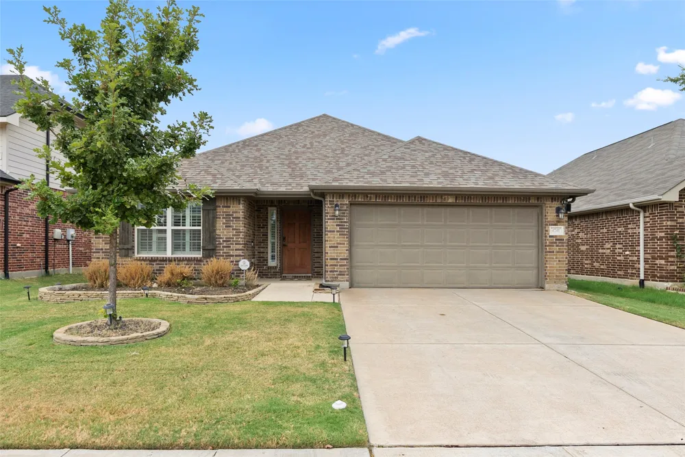 4741 Meadow Green Trail Fort Worth, TX 76244
