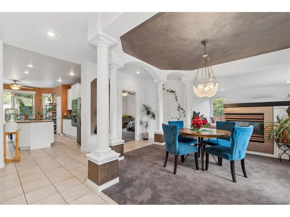 6 Eagle Nest Lane Lyons, CO 80540