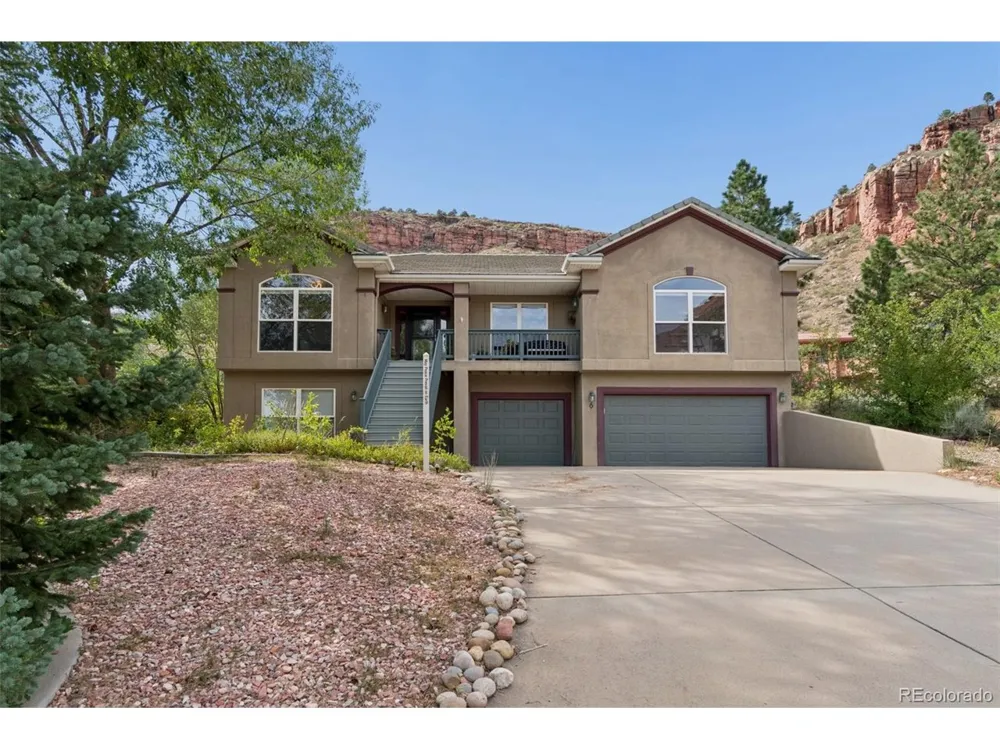 6 Eagle Nest Lane Lyons, CO 80540