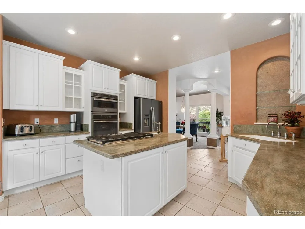 6 Eagle Nest Lane Lyons, CO 80540