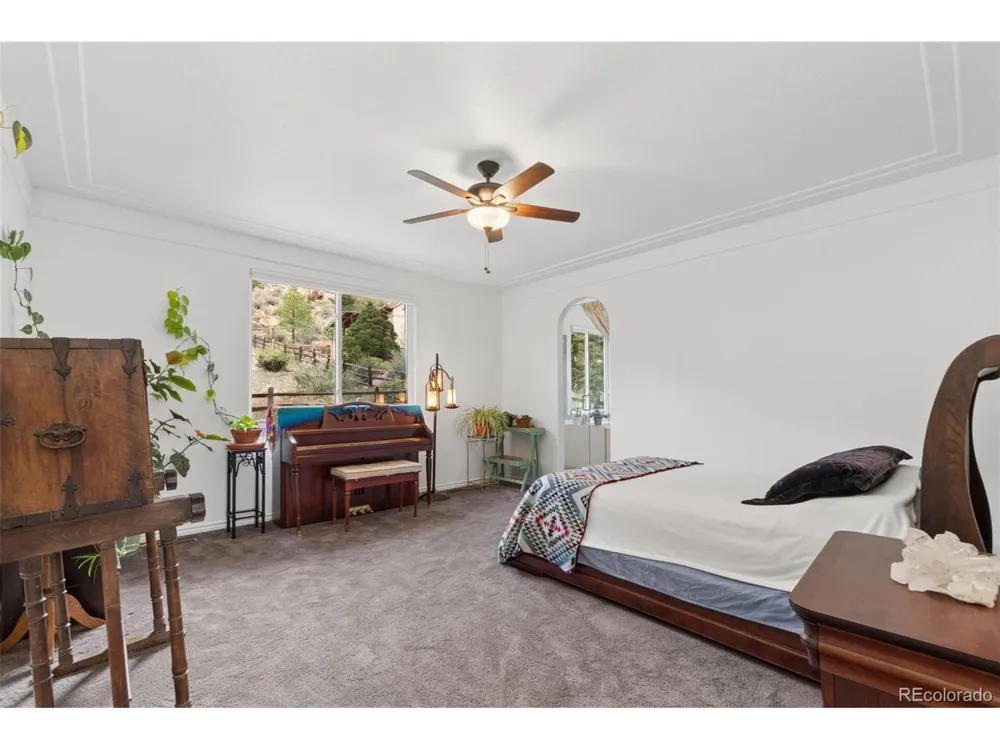 6 Eagle Nest Lane Lyons, CO 80540