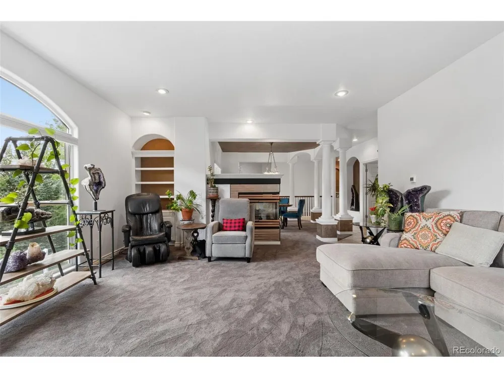 6 Eagle Nest Lane Lyons, CO 80540