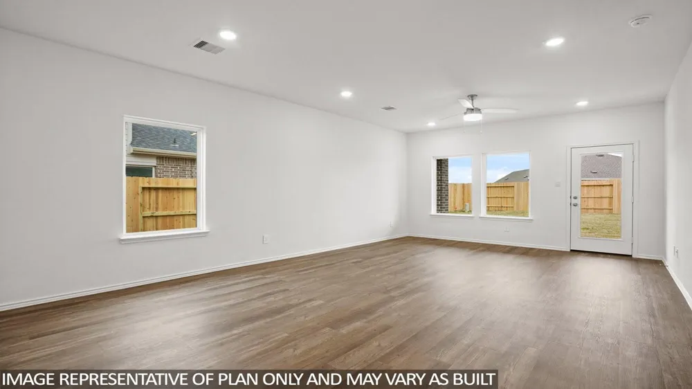 21726 Piazza Maggiore Lane Tomball, TX 77377