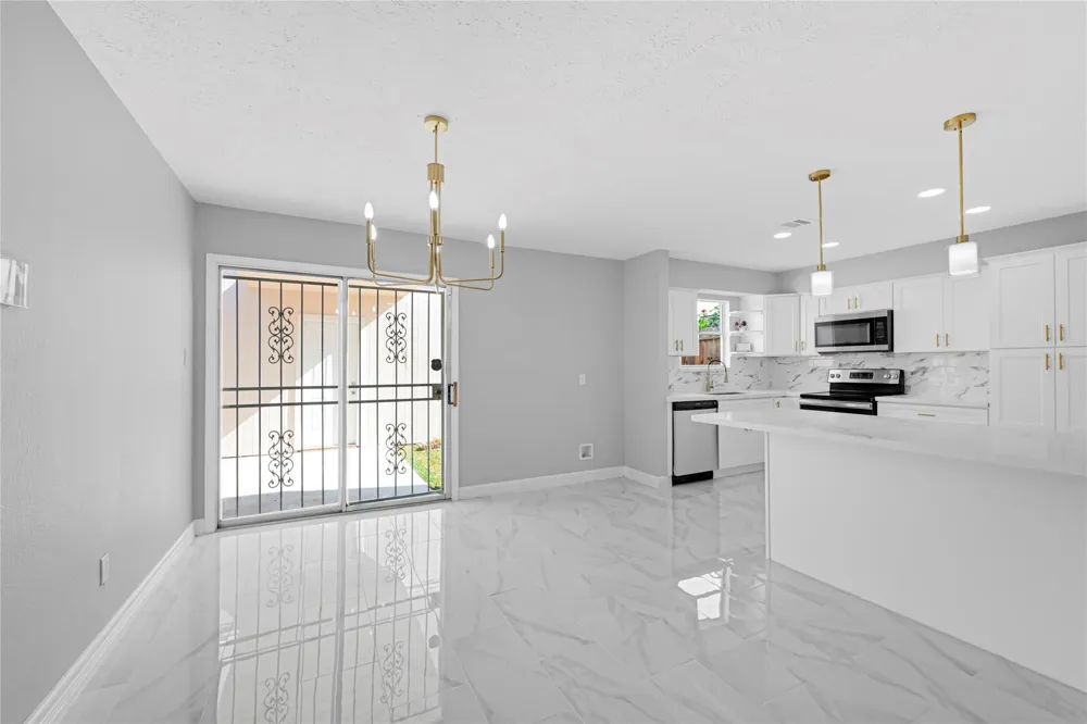 6326 Cambridge Glen Lane Houston, TX 77035