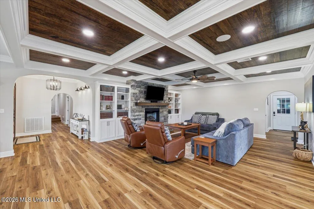 612 U.s. 51 Bogue Chitto, MS 39629