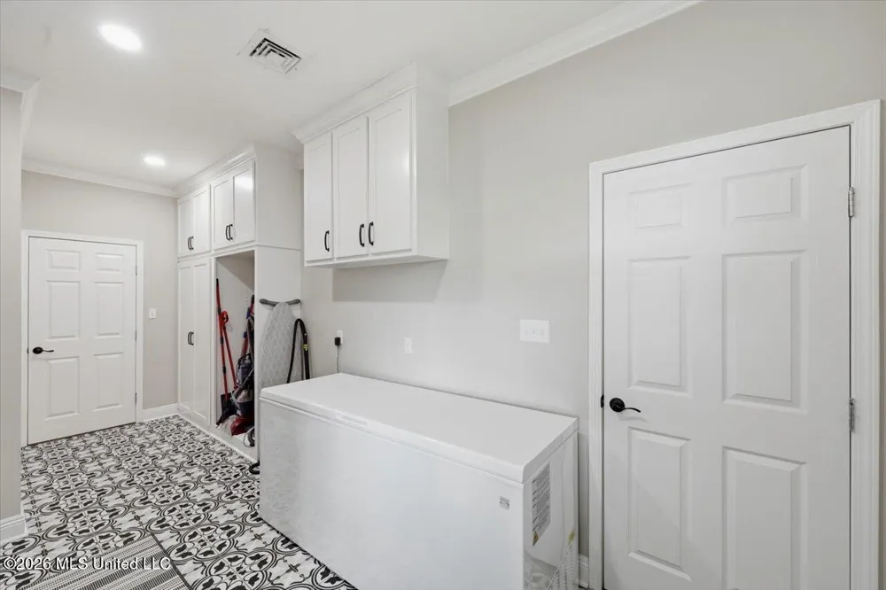 612 U.s. 51 Bogue Chitto, MS 39629