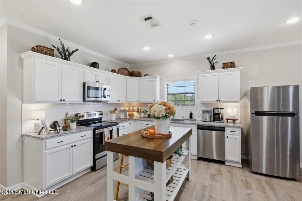 612 U.s. 51 Bogue Chitto, MS 39629
