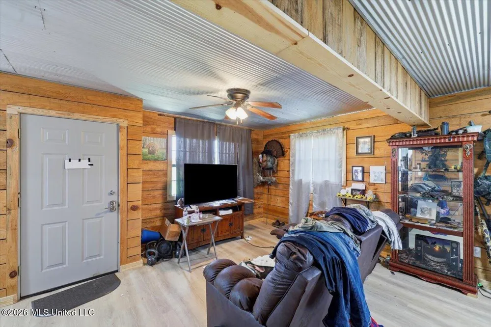 612 U.s. 51 Bogue Chitto, MS 39629