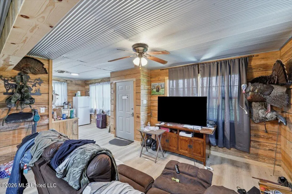 612 U.s. 51 Bogue Chitto, MS 39629