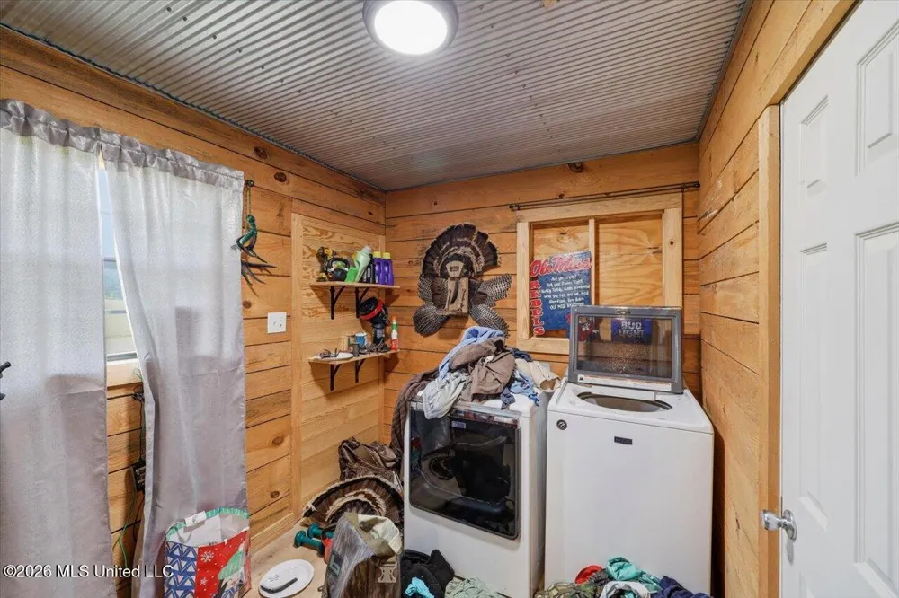612 U.s. 51 Bogue Chitto, MS 39629