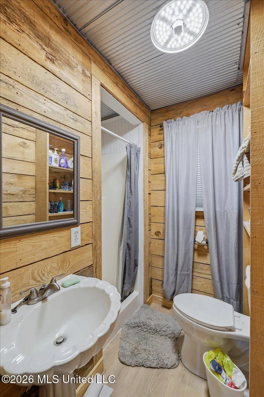 612 U.s. 51 Bogue Chitto, MS 39629
