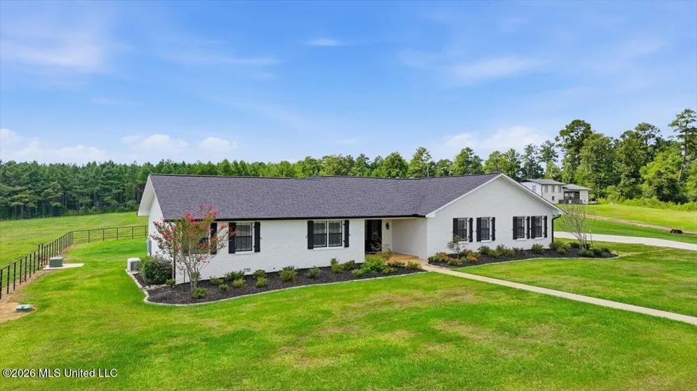 612 U.s. 51 Bogue Chitto, MS 39629