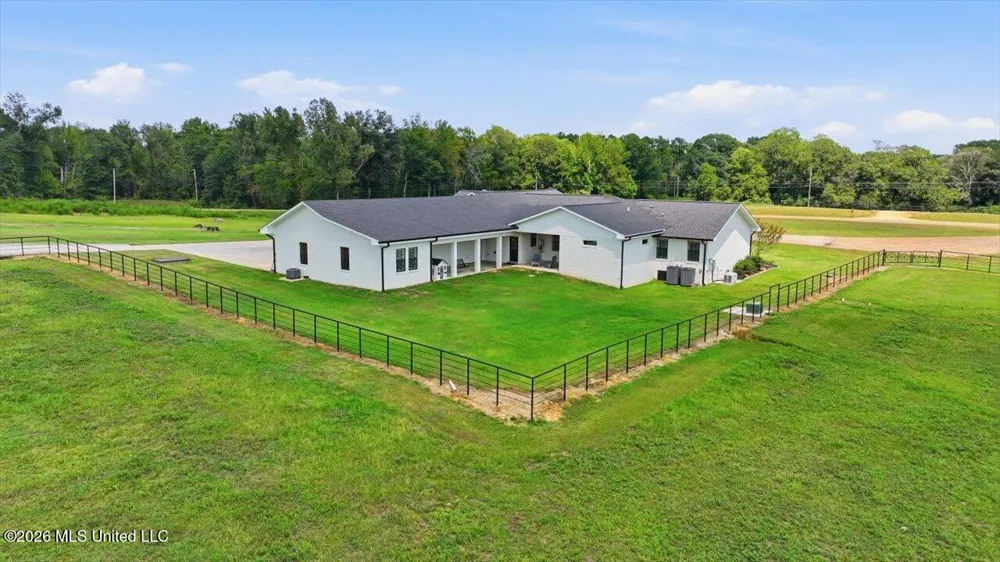 612 U.s. 51 Bogue Chitto, MS 39629