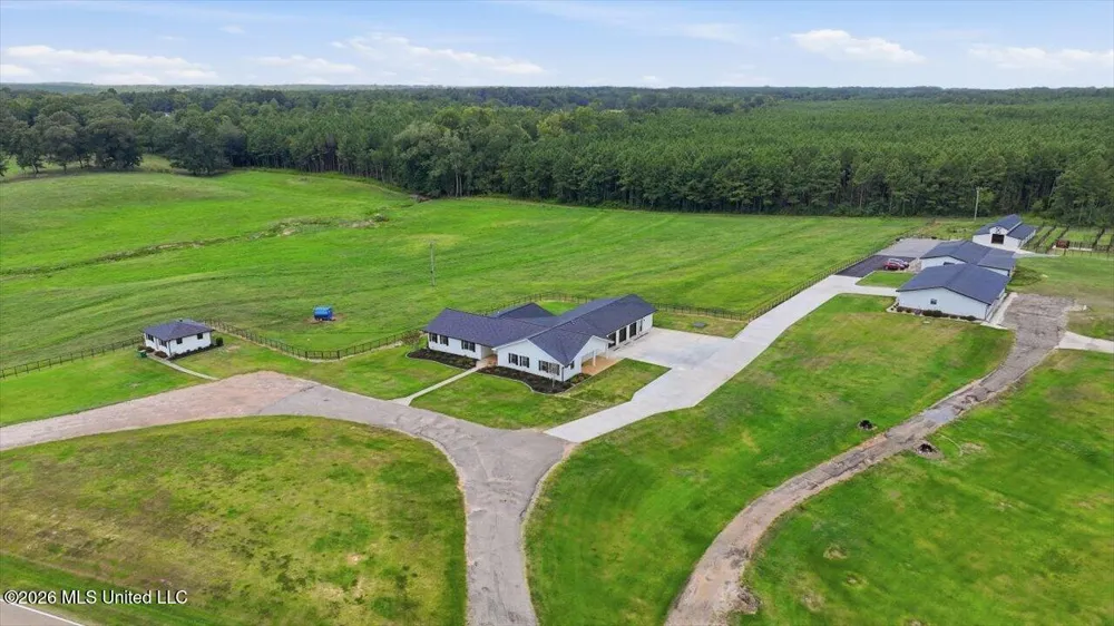 612 U.s. 51 Bogue Chitto, MS 39629