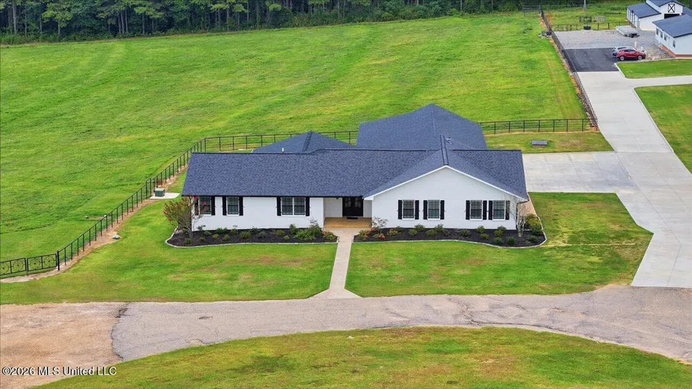 612 U.s. 51 Bogue Chitto, MS 39629