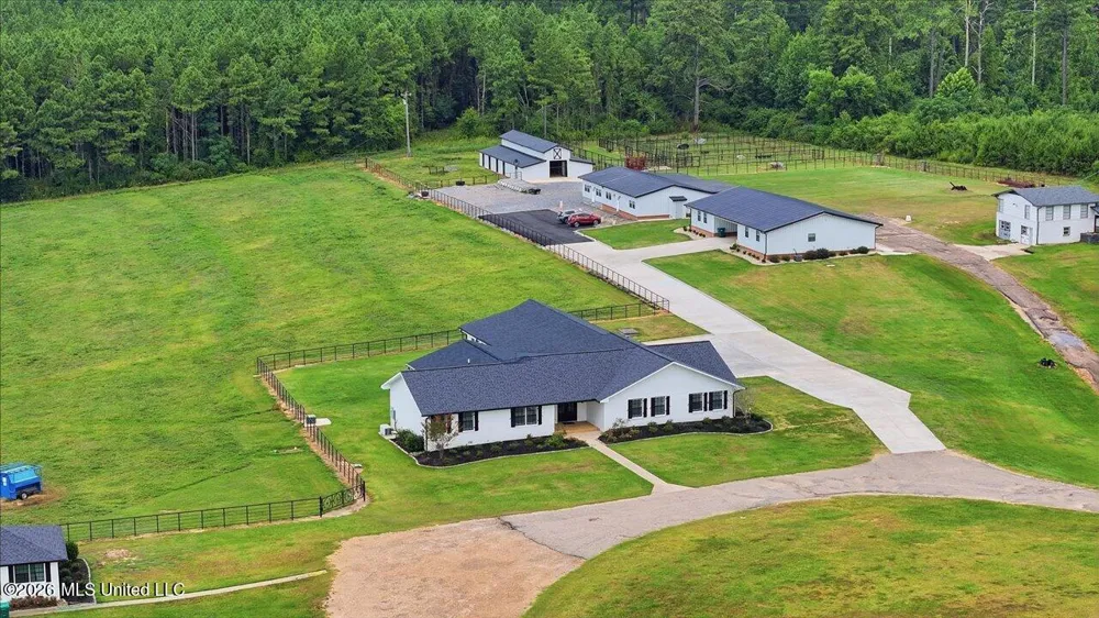 612 U.s. 51 Bogue Chitto, MS 39629
