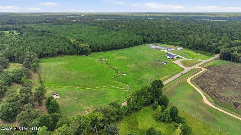 612 U.s. 51 Bogue Chitto, MS 39629