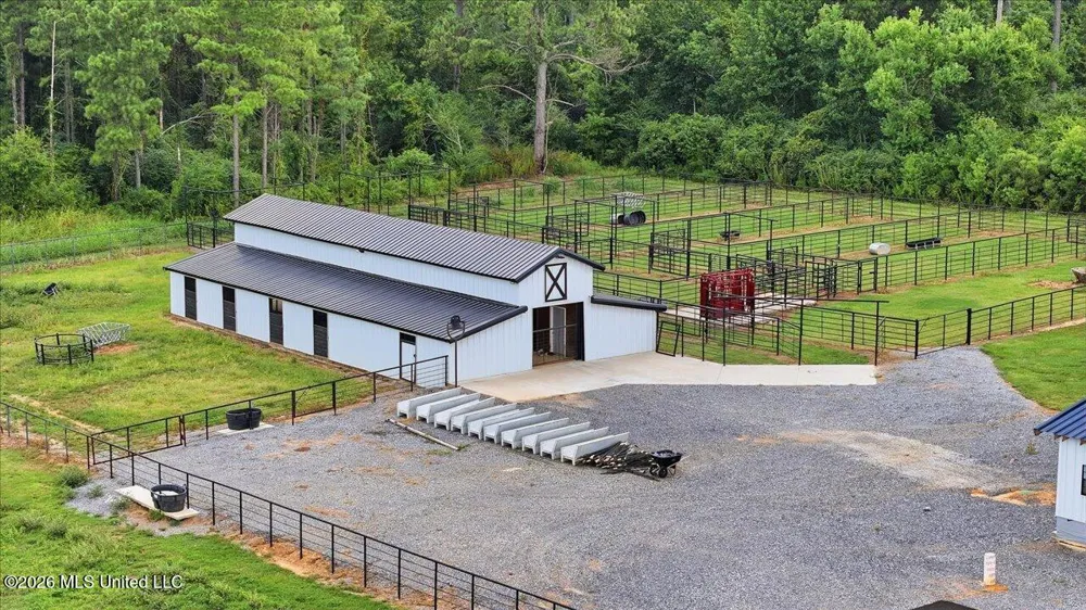 612 U.s. 51 Bogue Chitto, MS 39629