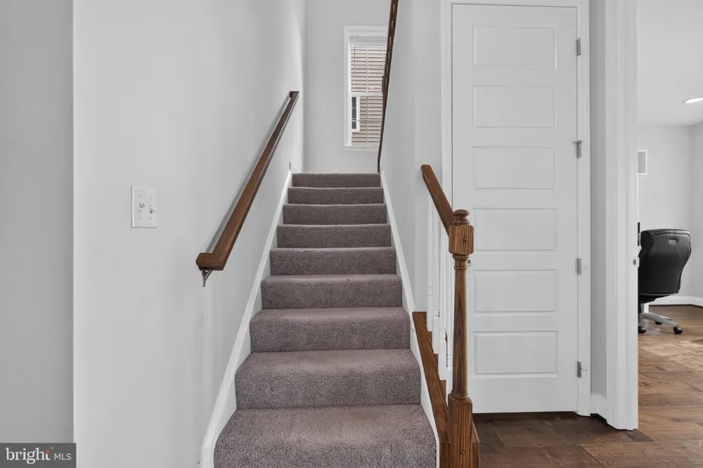 110 BITTERSWEET Mechanicsburg, PA 17050