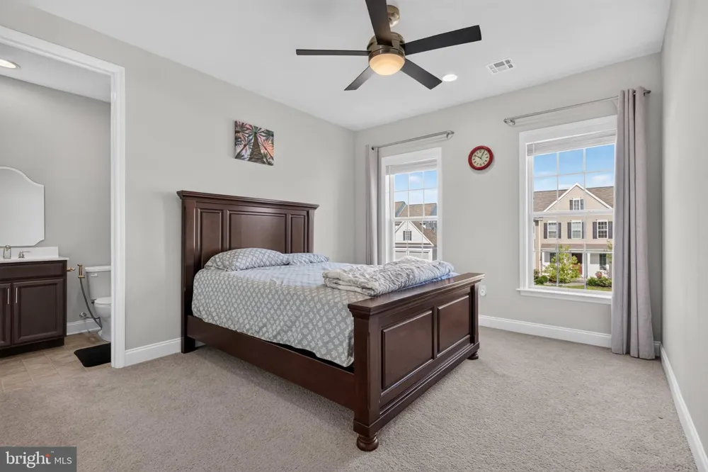 110 BITTERSWEET Mechanicsburg, PA 17050