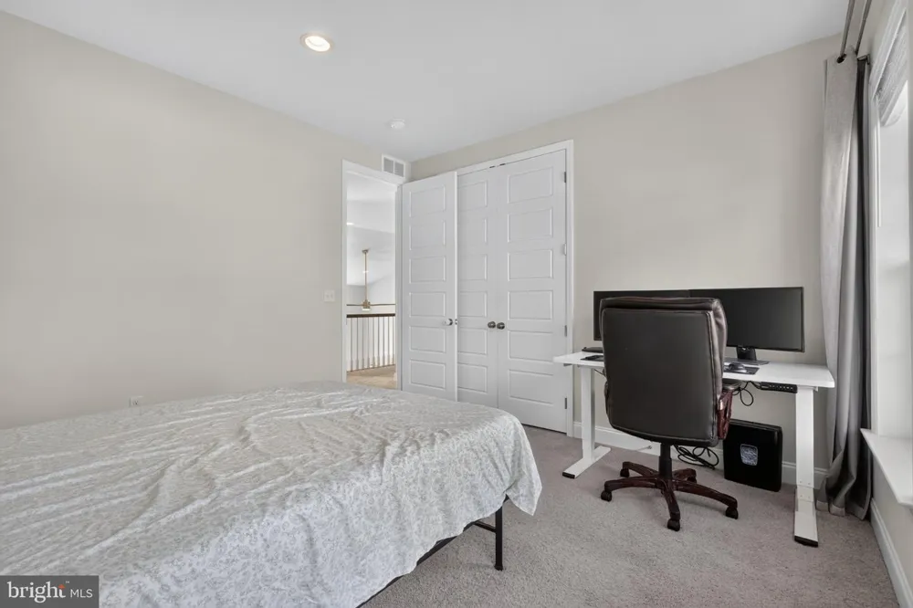 110 BITTERSWEET Mechanicsburg, PA 17050