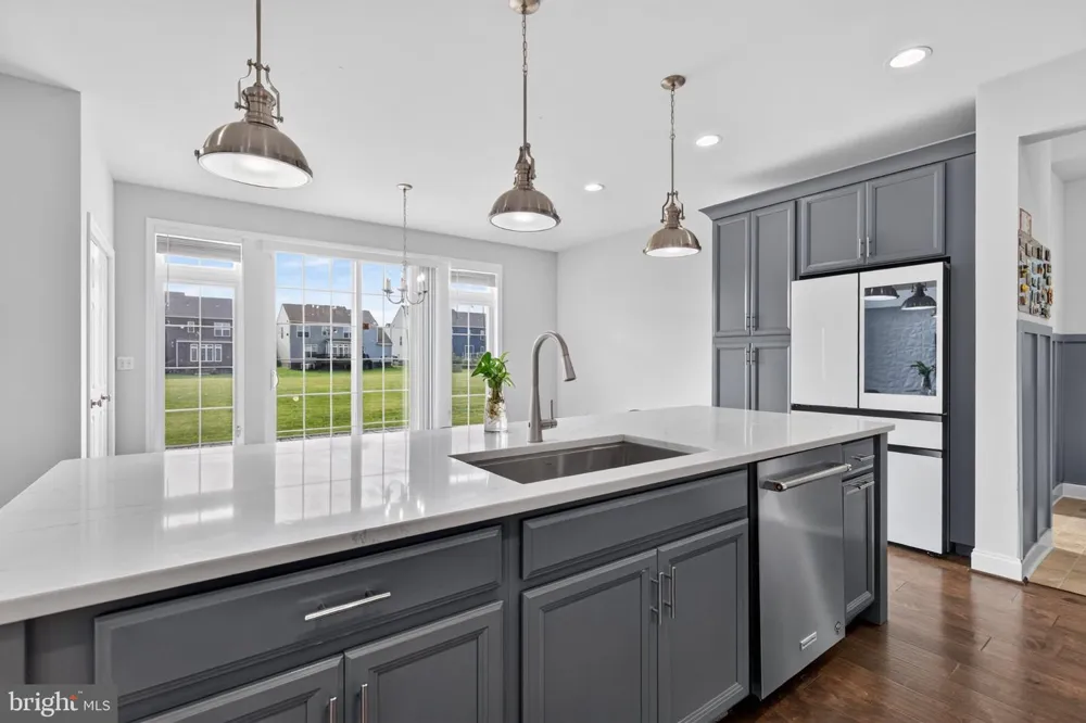 110 BITTERSWEET Mechanicsburg, PA 17050