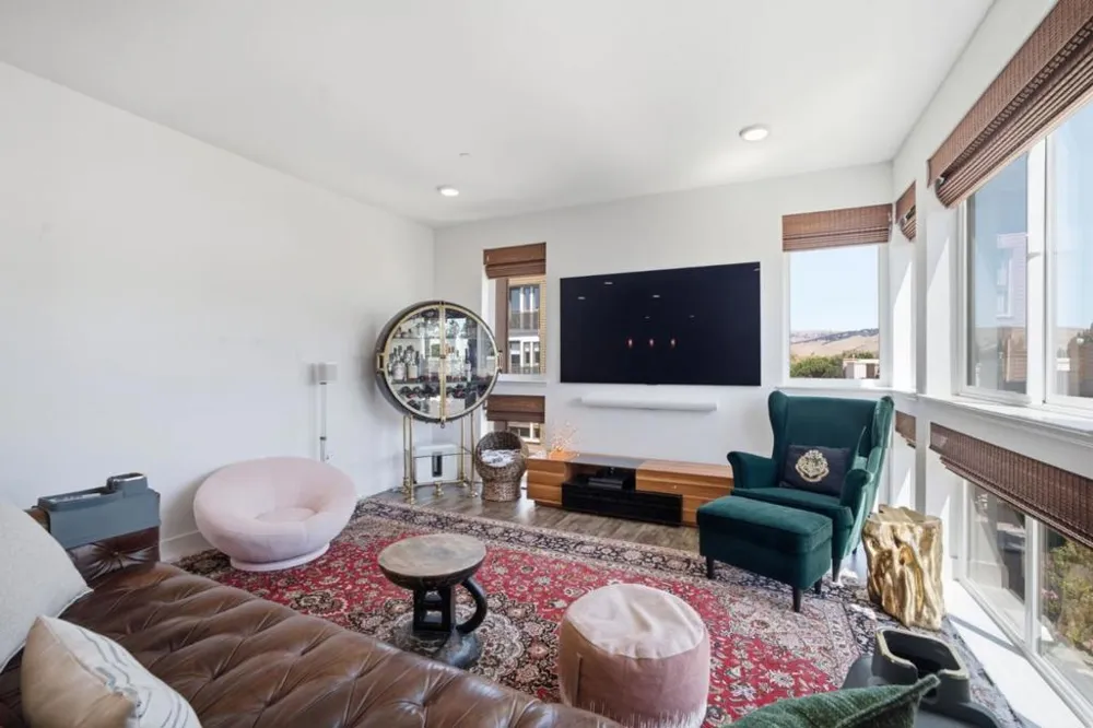 3768 Capitol Avenue #415B Fremont, CA 94538