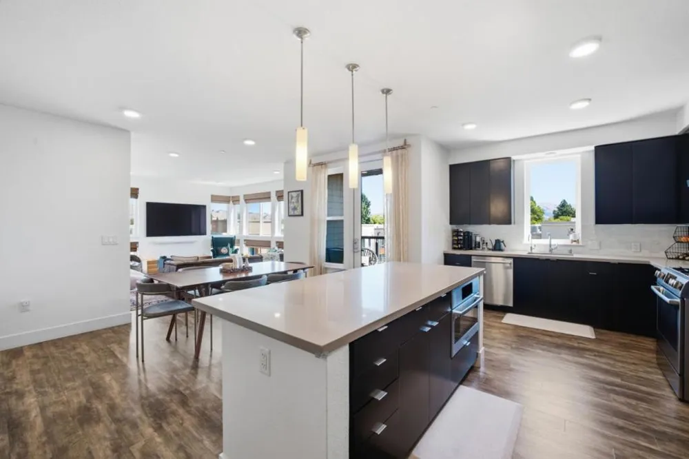 3768 Capitol Avenue #415B Fremont, CA 94538