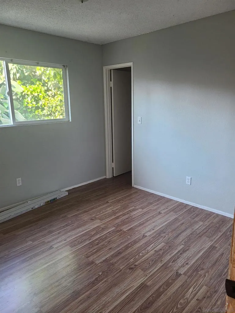 1145 Jamacha Lane Spring Valley, CA 91977