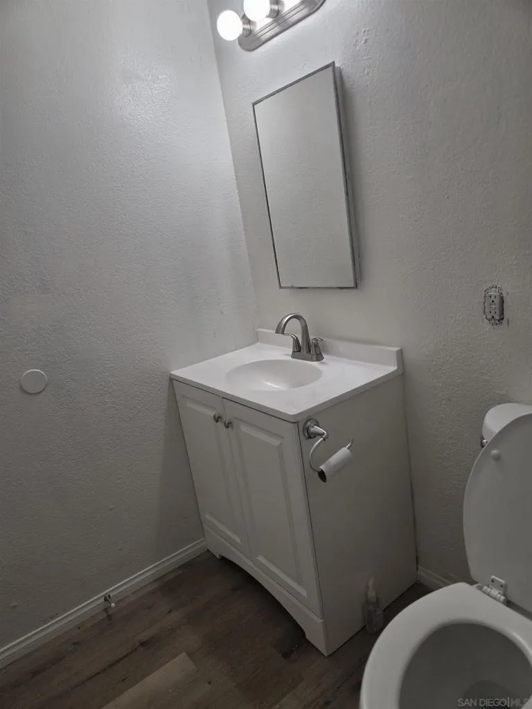 1145 Jamacha Lane Spring Valley, CA 91977