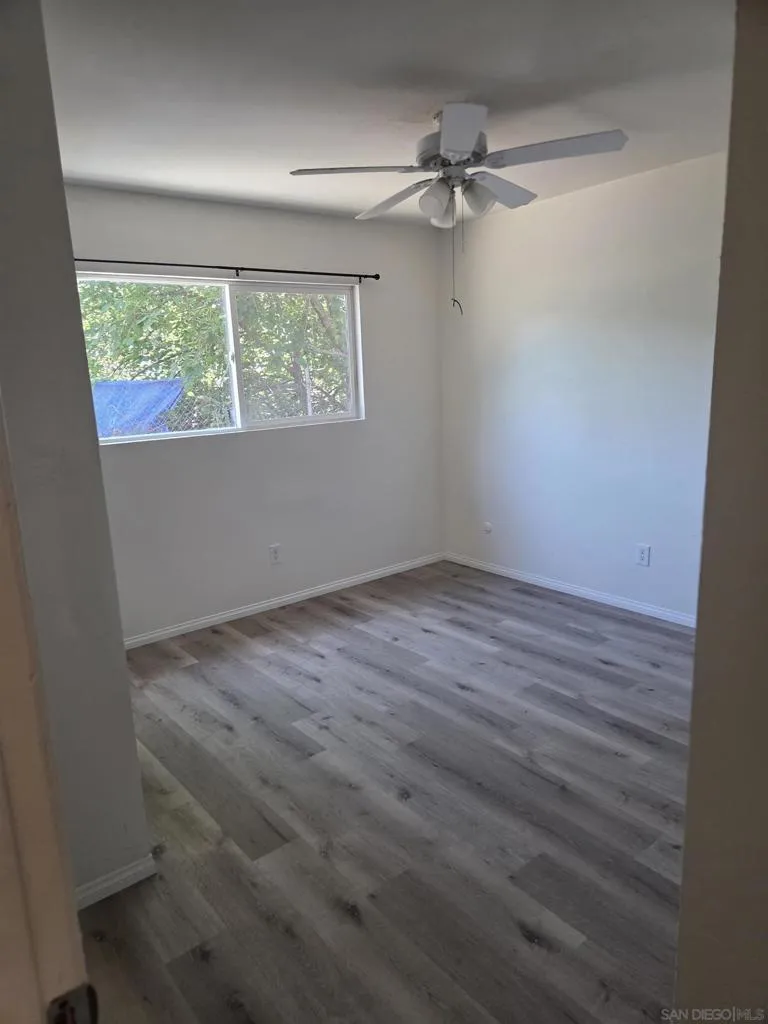 1145 Jamacha Lane Spring Valley, CA 91977
