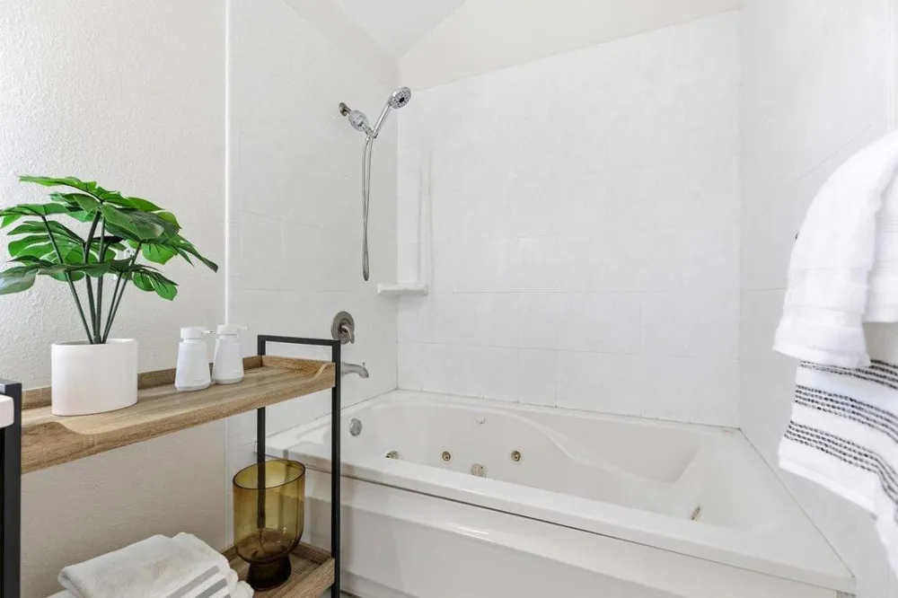 428 Crescent Avenue Sunnyvale, CA 94087