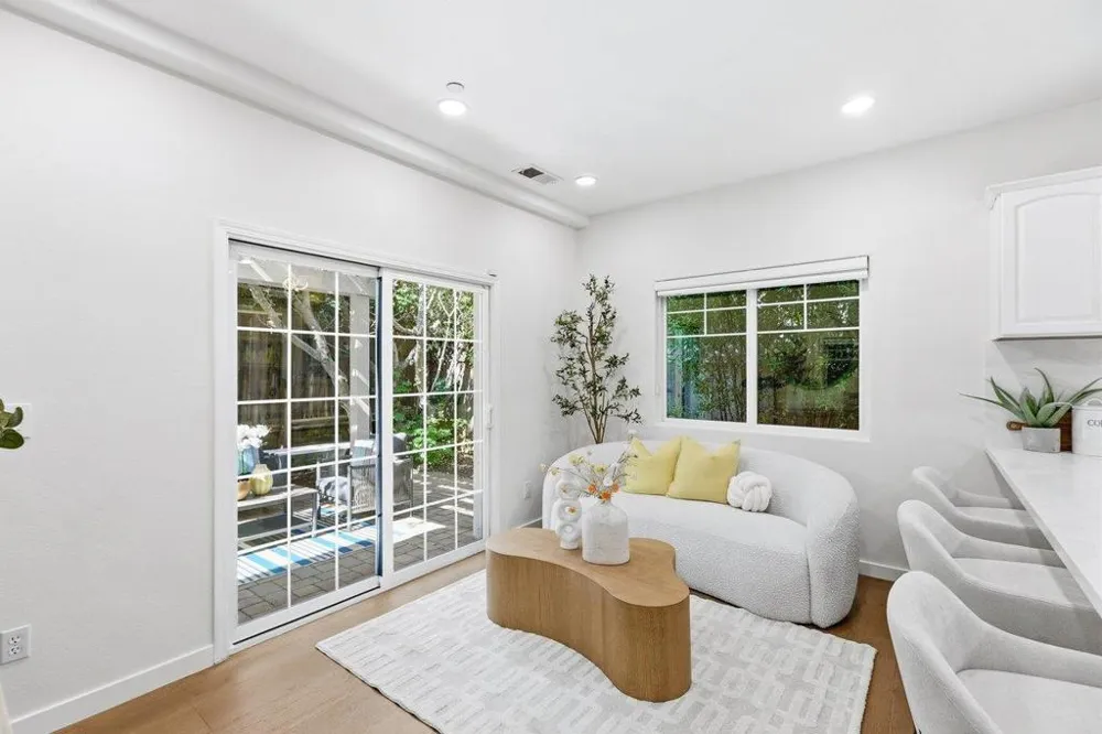 428 Crescent Avenue Sunnyvale, CA 94087
