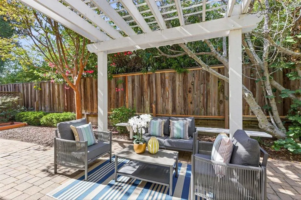 428 Crescent Avenue Sunnyvale, CA 94087