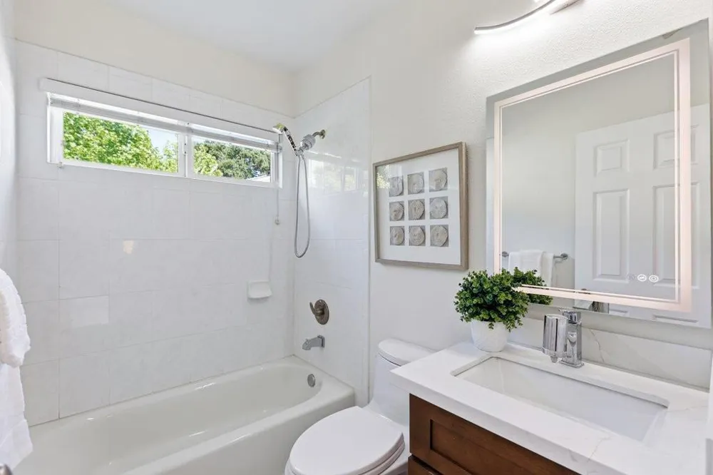428 Crescent Avenue Sunnyvale, CA 94087