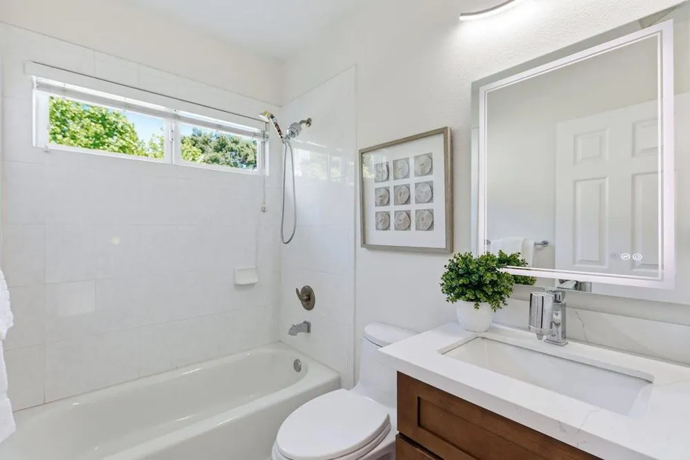 428 Crescent Avenue Sunnyvale, CA 94087