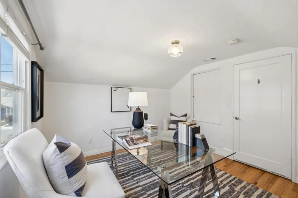 1080 Judson Street Belmont, CA 94002